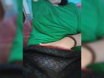 Xo4y-SeXa webcam model stream image