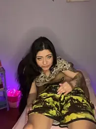 Amyy_1 webcam stripchat model stream image