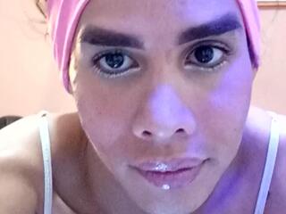 Helenlinda Bell webcam model stream image