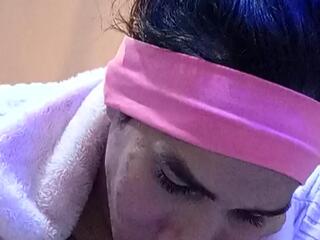 Helenlinda Bell webcam model stream image