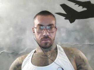 Lucias Crawford webcam flirt4free model stream image