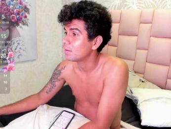 DaveAndEmma webcam model stream image