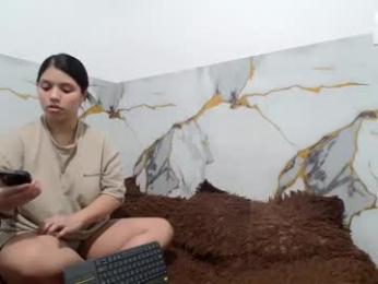 saraandthomas webcam model stream image