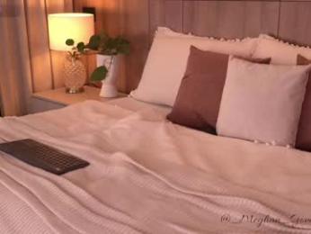 _meghan_gomez1_ webcam chaturbate model stream image