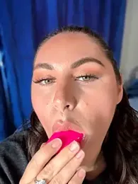 lovely_beast webcam model stream image