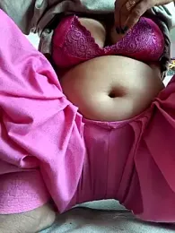 Love-pari77 webcam model stream image