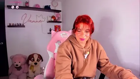 Vannessa__Shy webcam stripchat model stream image