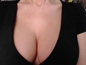 sweet_lil_thing webcam chaturbate model stream image