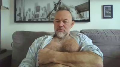 bear70s webcam model stream image