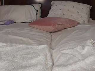 katyerave webcam model stream image