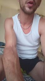 Moorenitoo32 webcam model stream image
