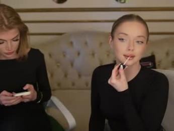 sweetdesiree_ webcam model stream image