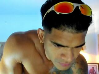 Terry Manson webcam flirt4free model stream image