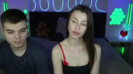 Vikki_George webcam stripchat model stream image