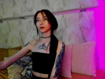 Ellen-Hops webcam model stream image
