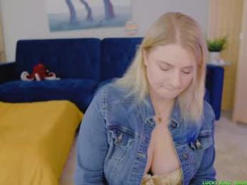 asiri_ocean webcam chaturbate model stream image