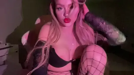 petitebeauty webcam stripchat model stream image