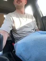 taallguyy_196 webcam model stream image