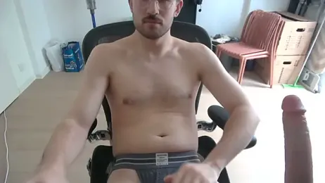 taallguyy_196 webcam model stream image