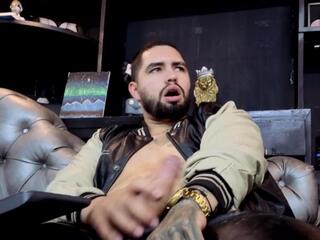 Deivid James webcam flirt4free model stream image