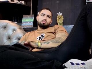 Deivid James webcam flirt4free model stream image