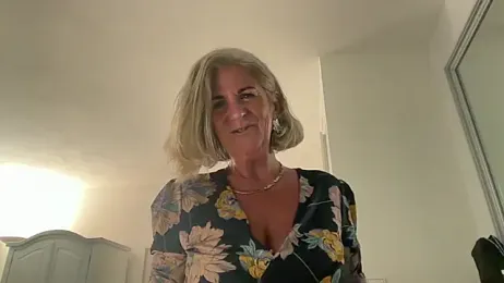 NaughtyMonicaUK webcam model stream image
