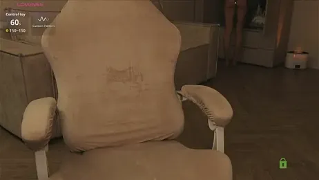 Hit-girl- webcam model stream image