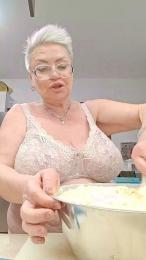 LindaL69 webcam cam4 model stream image