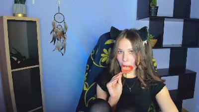 LanaTop webcam cam4 model stream image