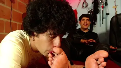 dom2travelersss webcam model stream image