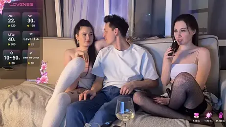 Three_Some_Dream webcam stripchat model stream image