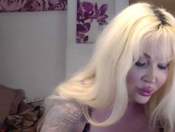 ElyinkPornsta webcam model stream image