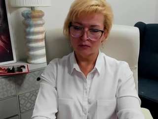 lunaxfantasy webcam model stream image
