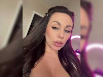 -Hennessy- webcam bongacams model stream image