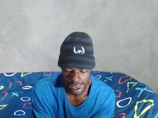 Tairon Tuck webcam model stream image