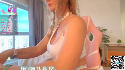 Milf_Tea webcam model stream image