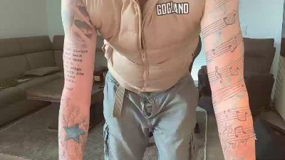 dogeboy webcam model stream image