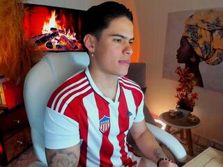 Matt Andersson webcam model stream image