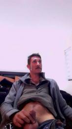 maximo_xz webcam model stream image