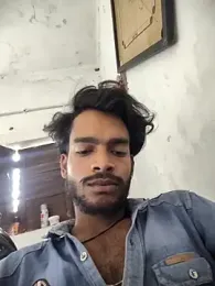 Herecallboyyash webcam model stream image