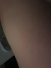 NHMDuc webcam model stream image