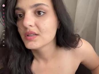 tiameakin webcam chaturbate model stream image