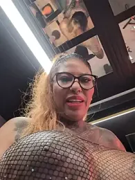 DarkDea webcam stripchat model stream image