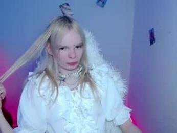 emily_nyaffe webcam chaturbate model stream image