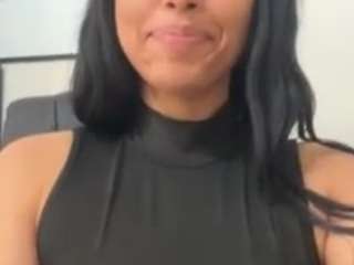 destinirahh webcam model stream image