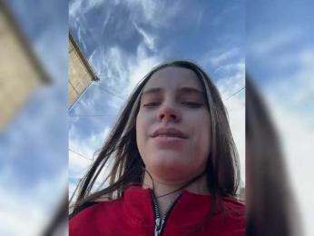 FunnyBanny0312 webcam model stream image