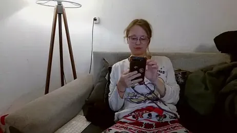 little-leni webcam model stream image