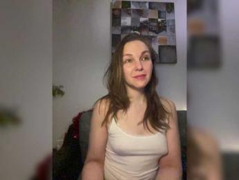 Alisasqrl webcam bongacams model stream image