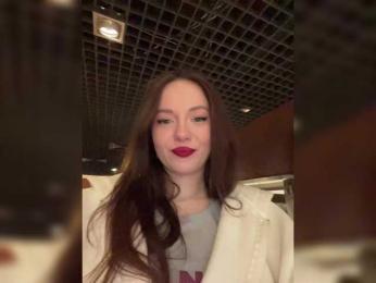 OlivkaVif webcam model stream image