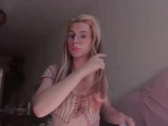 _eva_pleasure_ webcam model stream image